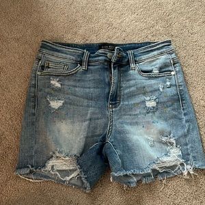Women’s jean shorts